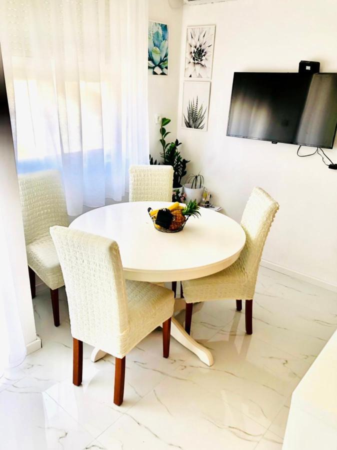 Apartment Lena, Budva Centar מראה חיצוני תמונה